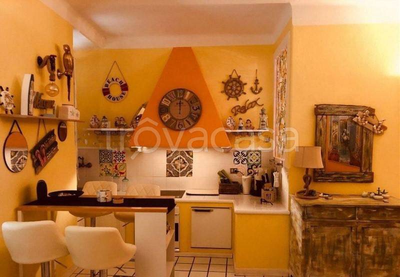 Appartamento in vendita a Riomaggiore via Discovolo