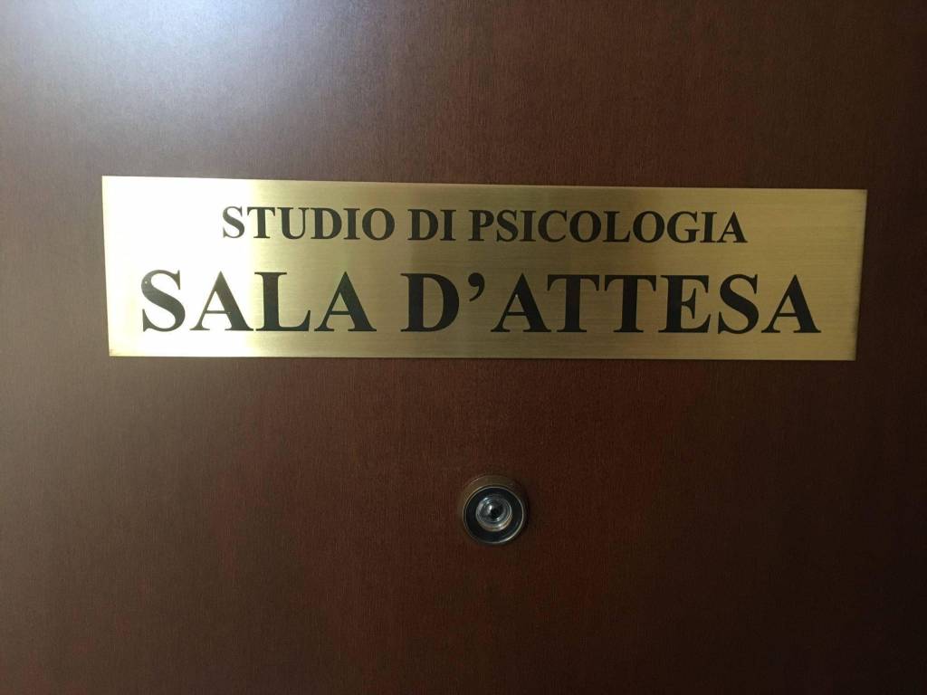Ufficio in in affitto da privato a Seregno via Antonio Meucci, 41