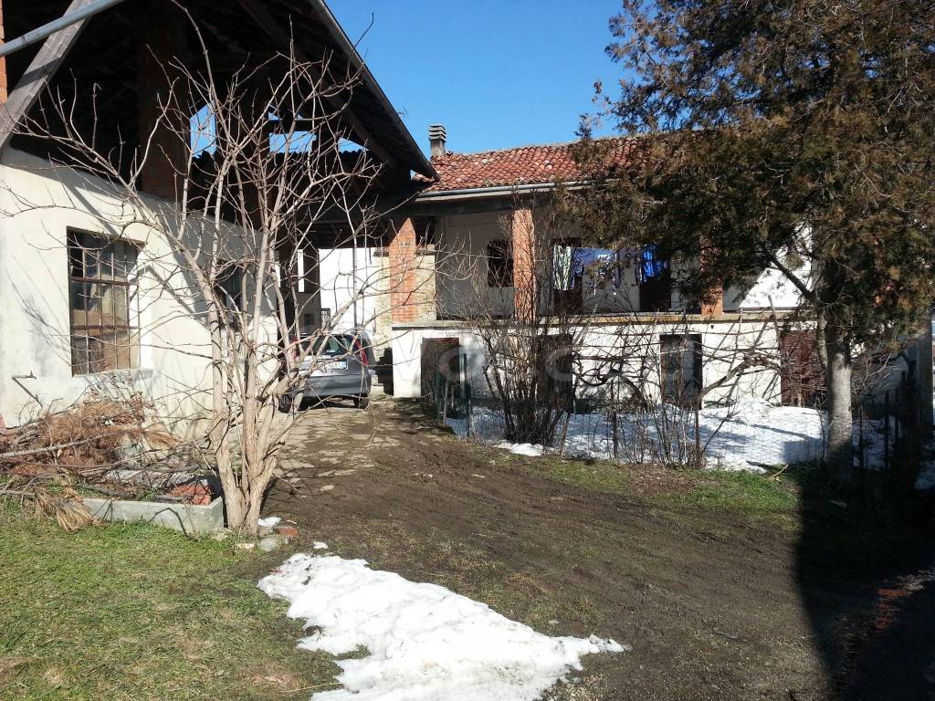 Casa Indipendente in in vendita da privato a Fabbrica Curone regione Selvapiana