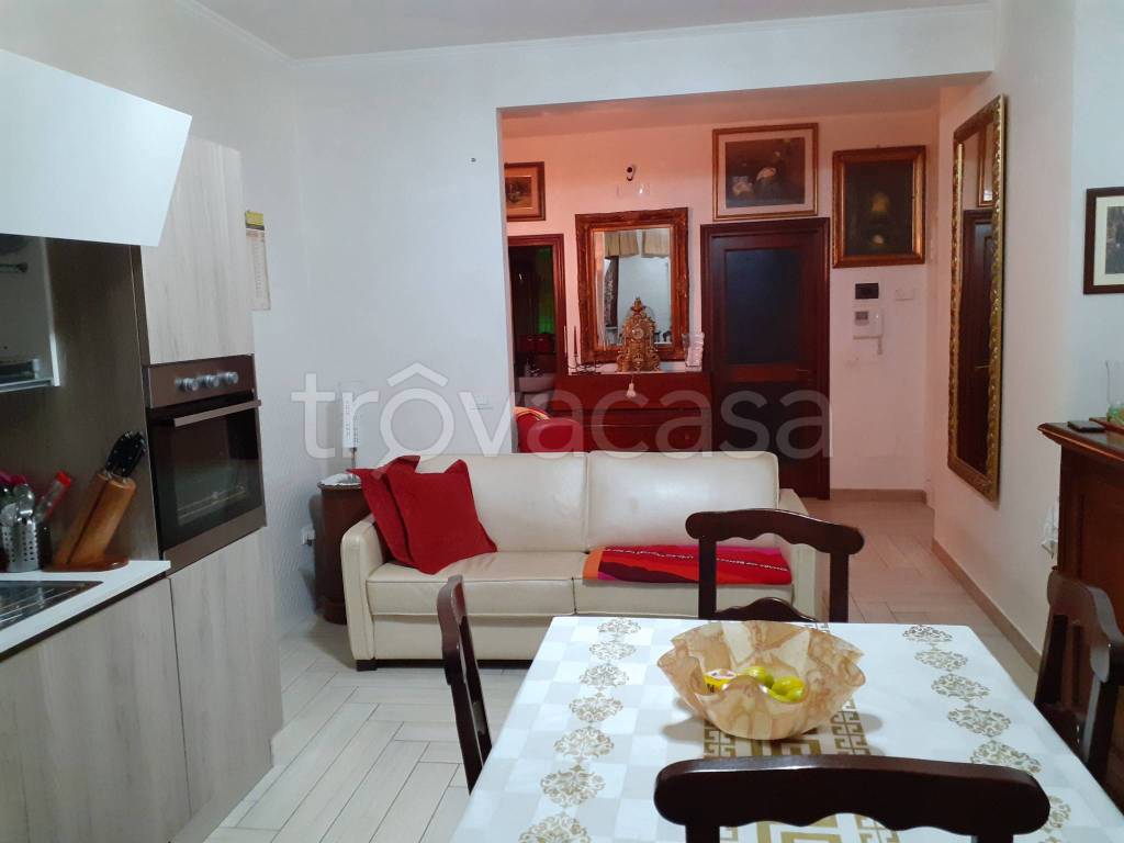 Appartamento in vendita a Trani via Vittorio Malcangi, 338