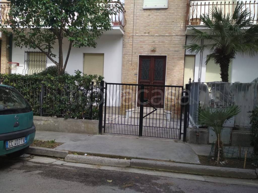 Appartamento in in vendita da privato a Porto San Giorgio via 4 Novembre, 22