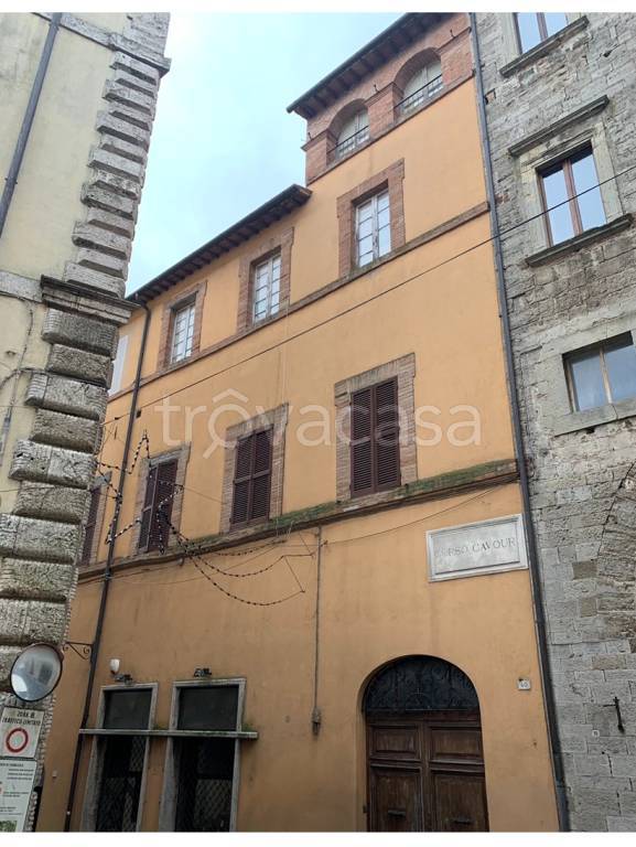 Casa Indipendente in in vendita da privato a Todi corso Camillo Benso di Cavour