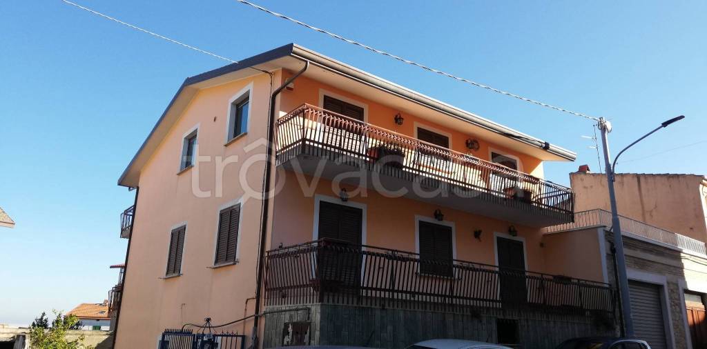 Casa Indipendente in vendita a Ortona via Macinini, 9