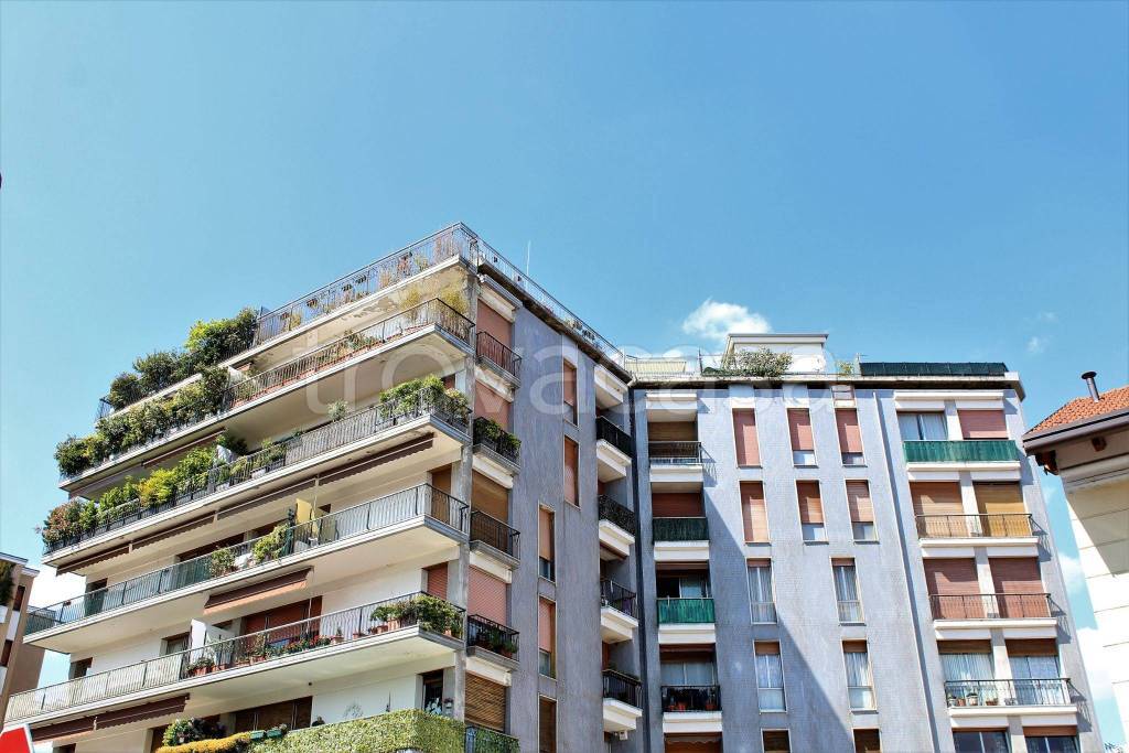 Appartamento in in vendita da privato a Gallarate via Giosuè Carducci, 8