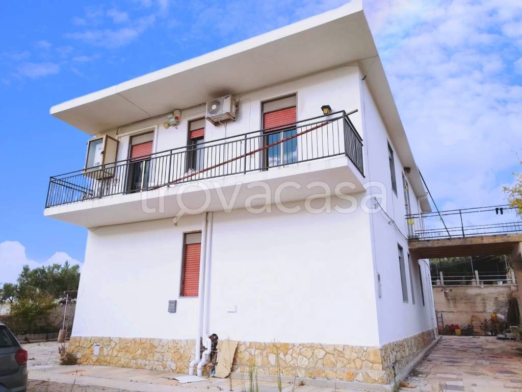 Villa Bifamiliare in in vendita da privato a Sciacca contrada Da Lumia