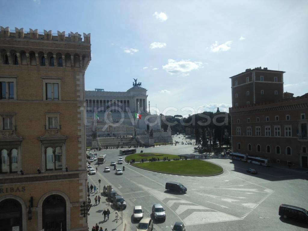 Appartamento in vendita a Roma piazza venezia