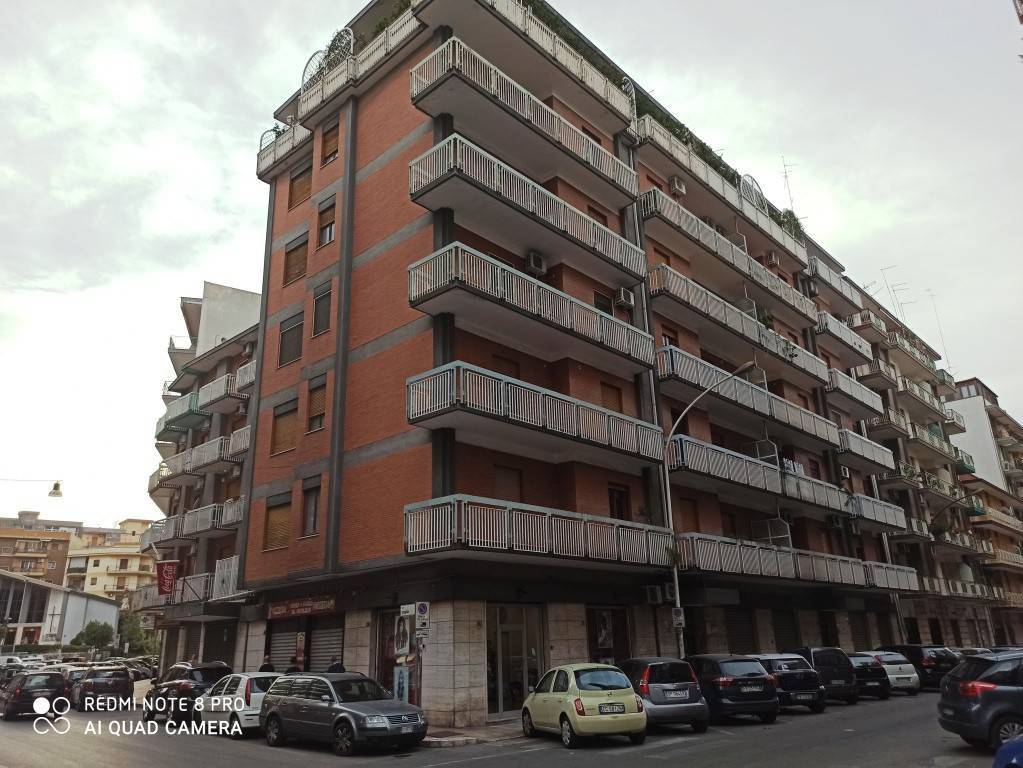 Appartamento in vendita a Taranto via Veneto, 69