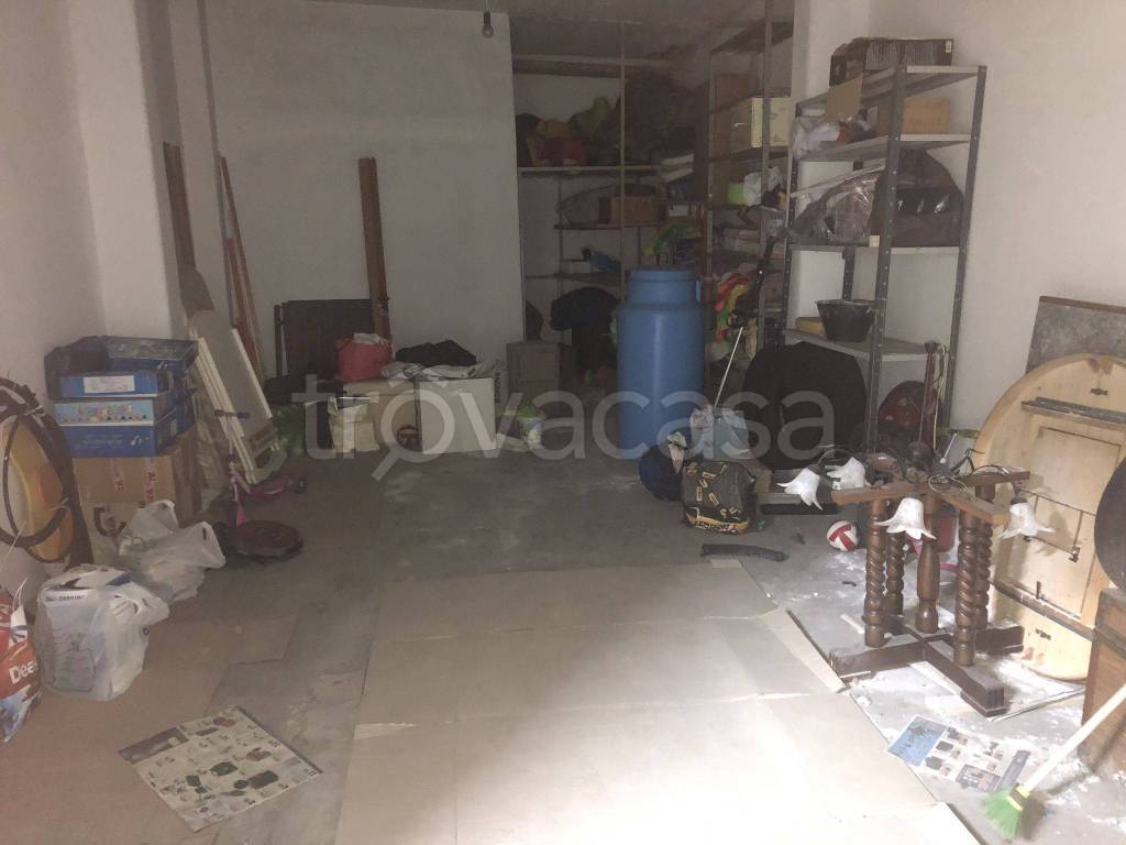 Garage in vendita a Catania via Domenico Morelli, 10