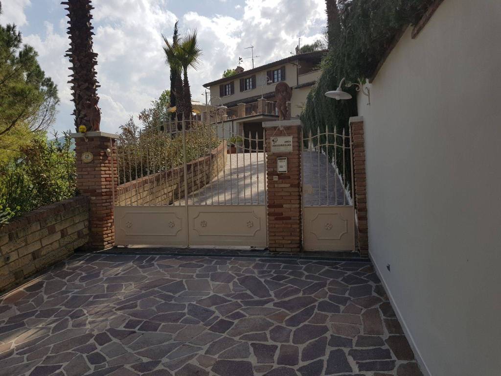 Villa in in vendita da privato ad Ascoli Piceno via Monterocco, 47