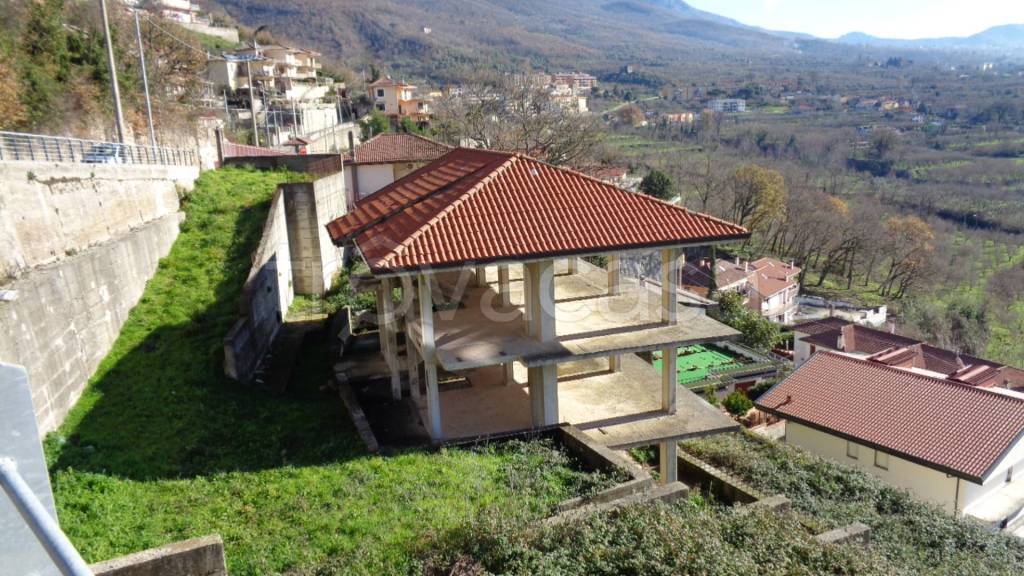 Villa in vendita a Fisciano via Vignadonica