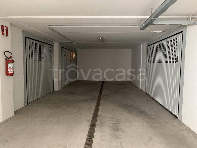 Garage in vendita a Carpi tecnocarpi piazzale ramazzini 37/b