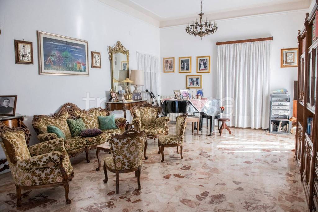 Appartamento in in vendita da privato a Paola corso Giuseppe Garibaldi, 91