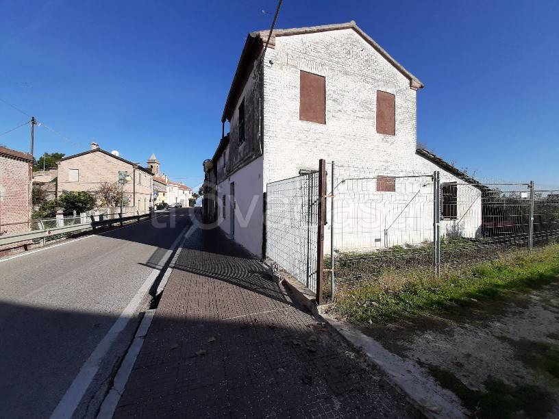 Appartamento in vendita a Chiaravalle via Grancetta