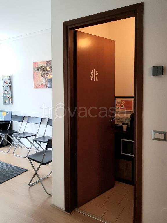 Ufficio in in affitto da privato a Reggio nell'Emilia via Premuda, 30