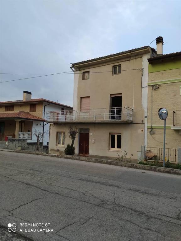 Casa Indipendente in vendita a Castel Frentano