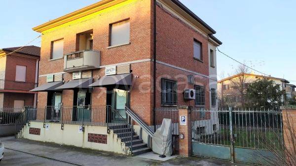Appartamento in vendita ad Argenta via Giovanni Amendola, 51