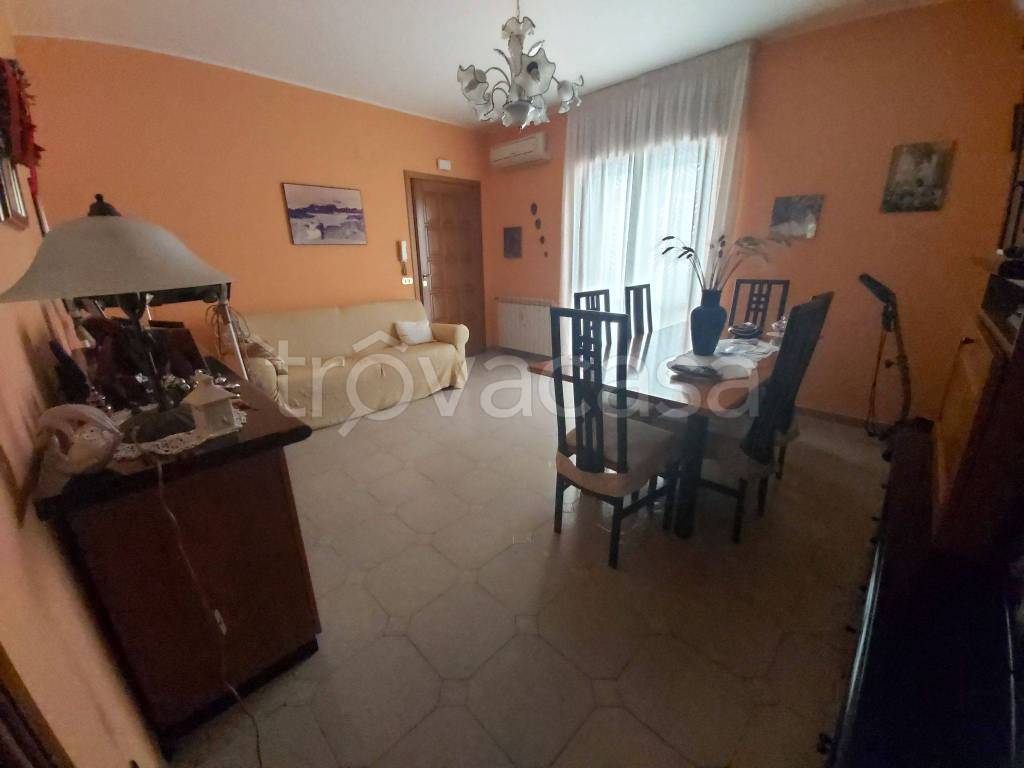 Appartamento in in vendita da privato a Orsomarso via Vincenzo Guaragna, 9