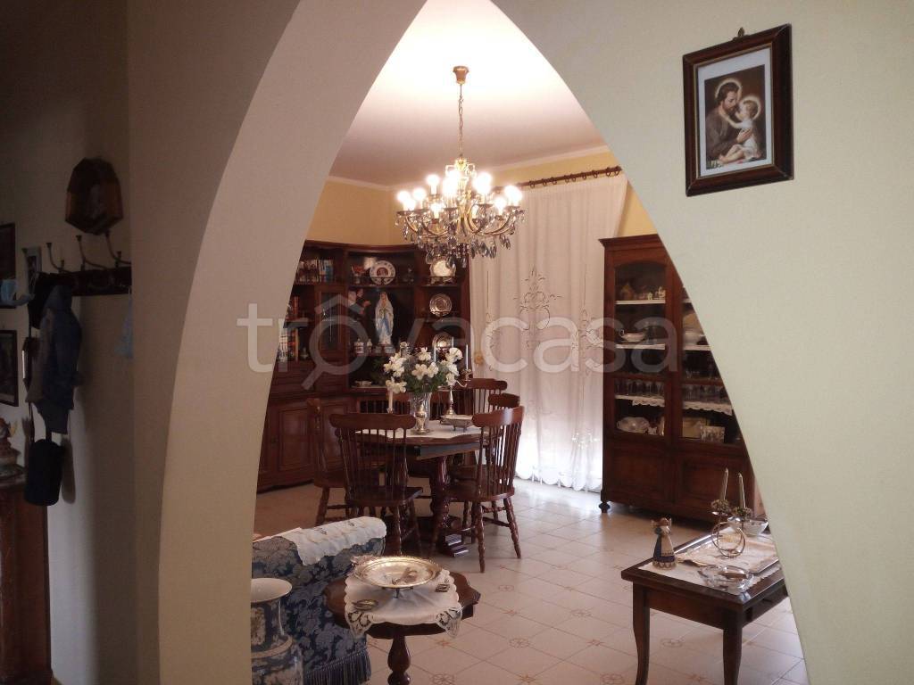 Appartamento in in vendita da privato a Palermo via Enrico Caruso