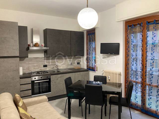 Appartamento in affitto a Loano via Aurelia, 496