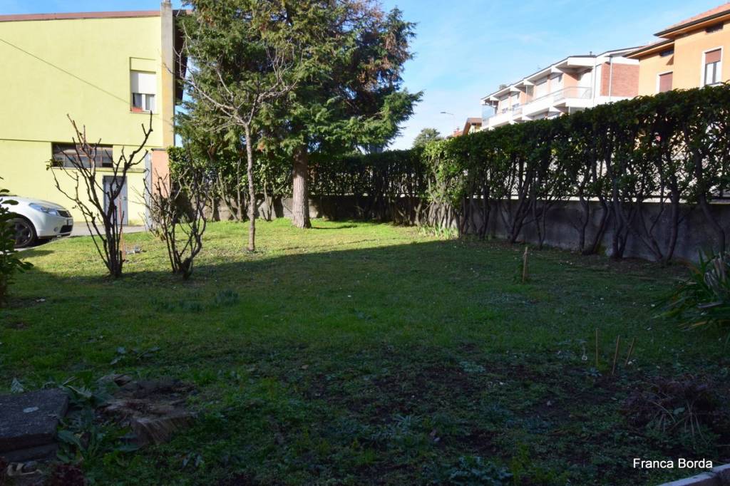 Appartamento in vendita a Curno via Lecco, 33
