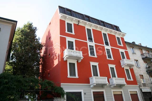 Appartamento in vendita a Milano via Melchiorre Delfico, 15