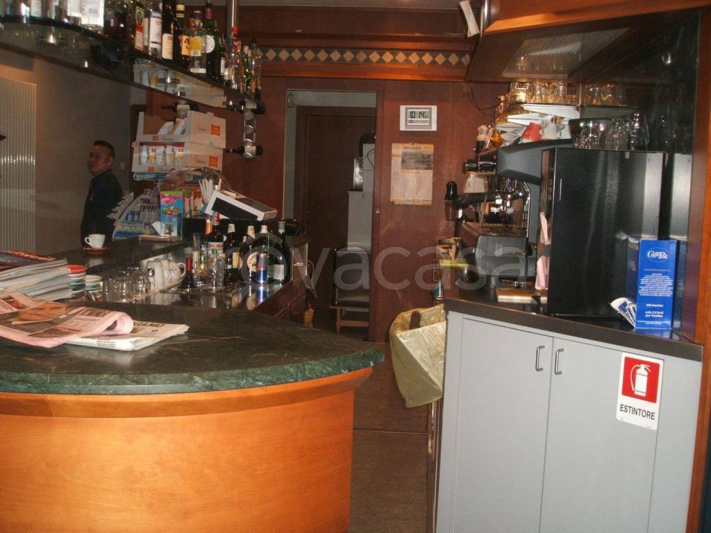Bar in vendita a Bergamo via San Lorenzo