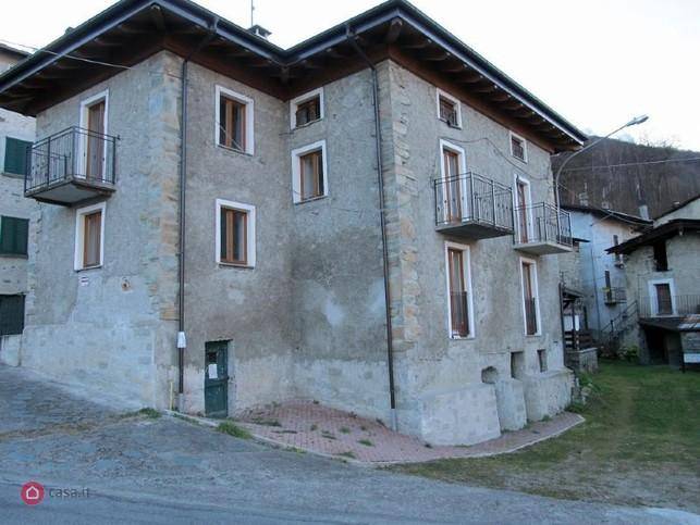 Villa in vendita a Castello dell'Acqua via Gabrielli
