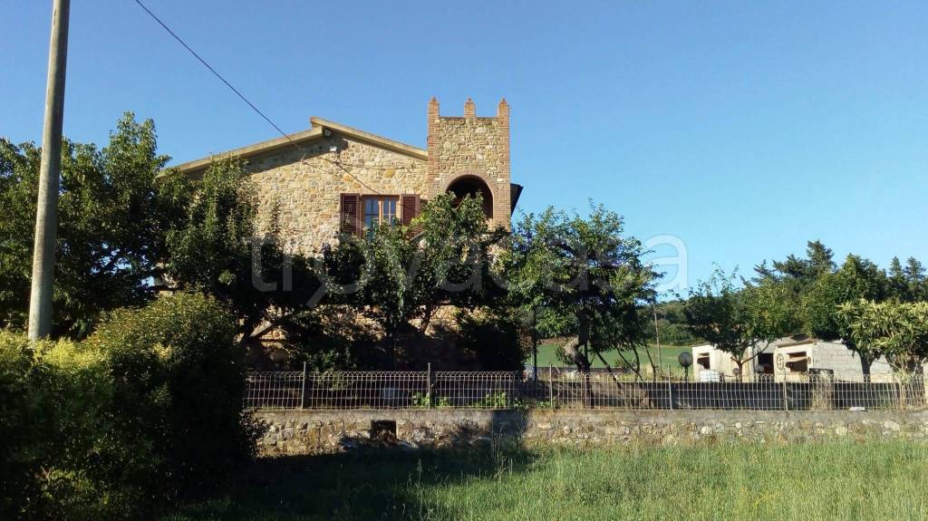 Colonica in in vendita da privato a Monterotondo Marittimo strada Regionale della Val di Cornia