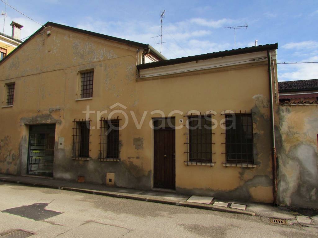 Ufficio in vendita a Copparo via Giuseppe Verdi, 5