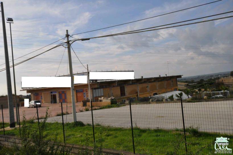 Capannone Industriale in vendita a Ragusa