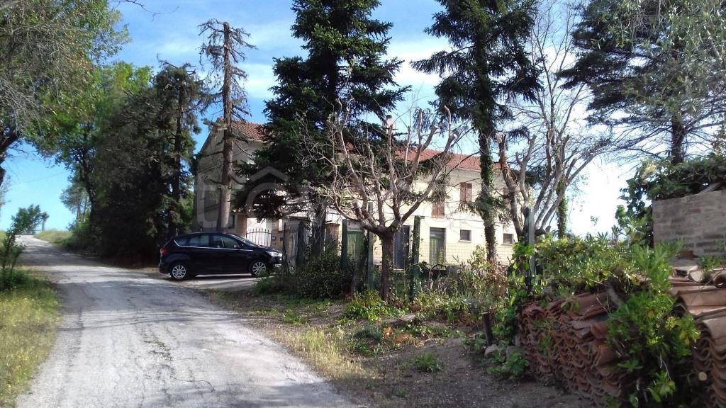 Villa in in vendita da privato a Ostra Vetere contrada Mannarini, 12