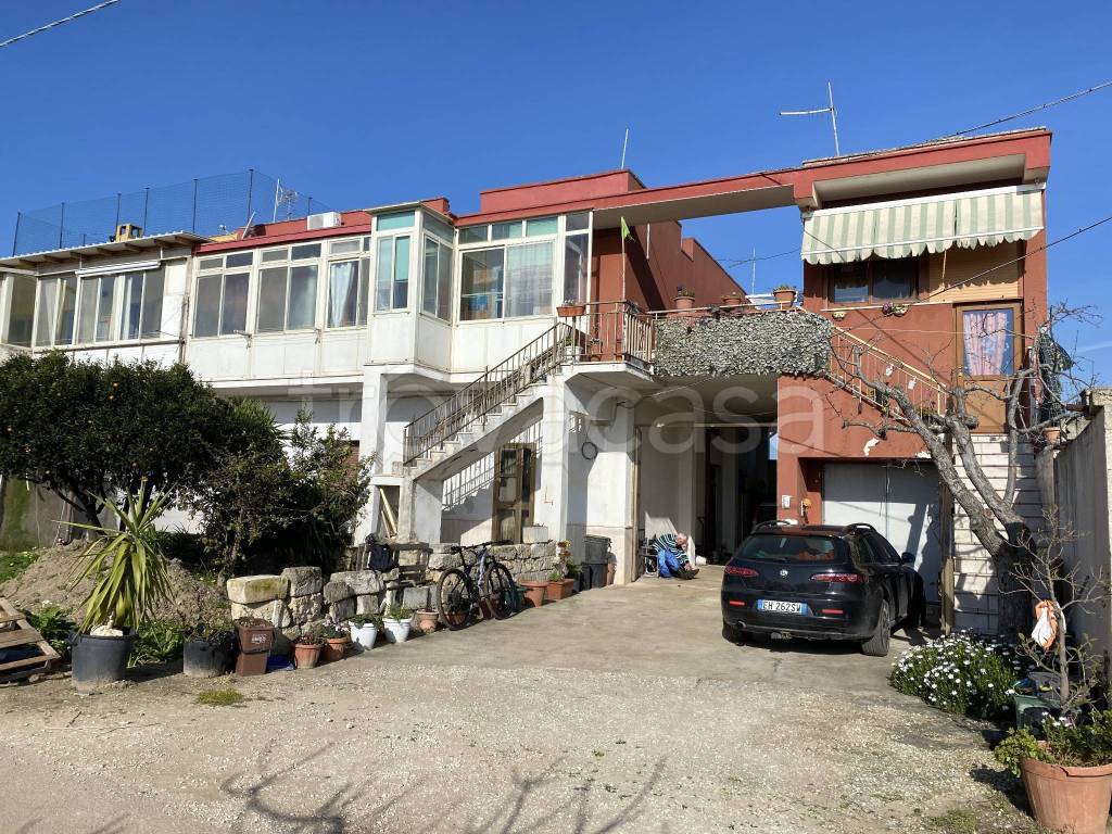 Appartamento in in vendita da privato a Brindisi contrada Piccoli, 2