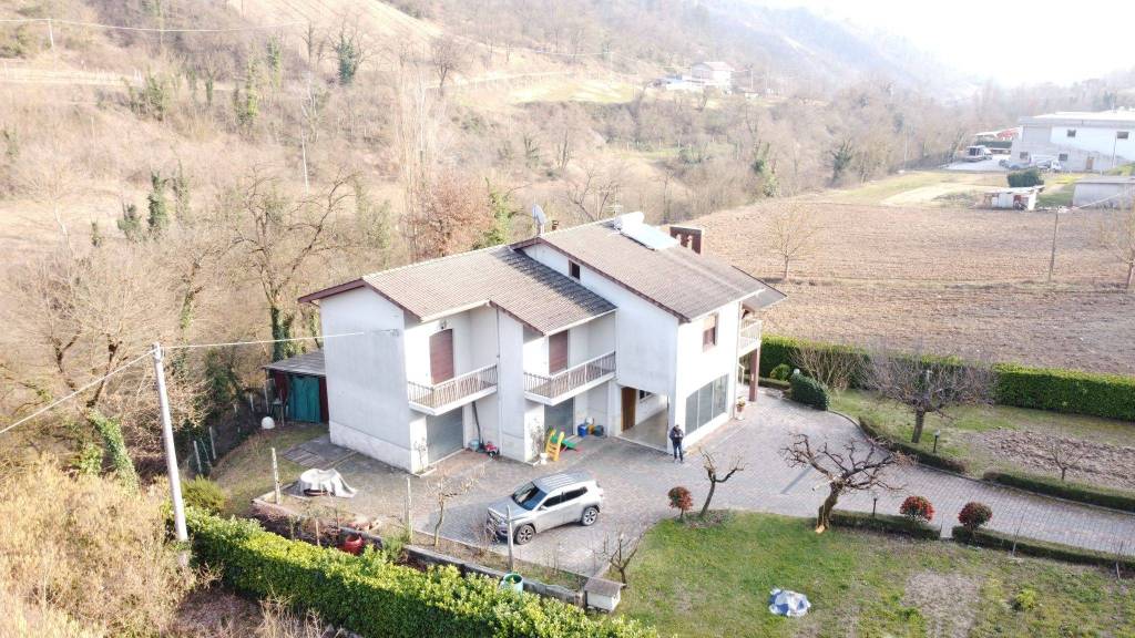 Villa in in vendita da privato a Roccafluvione strada Provinciale Picena