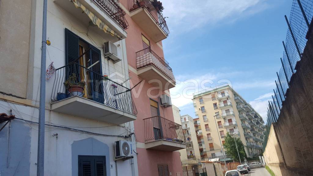 Appartamento in vendita a Palermo via Benedetto Croce, 8