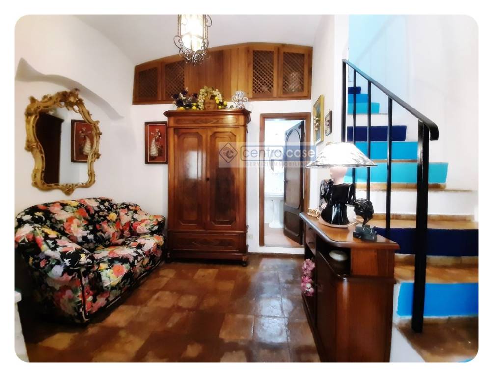 Appartamento in vendita a Gaeta via Atratina, 6