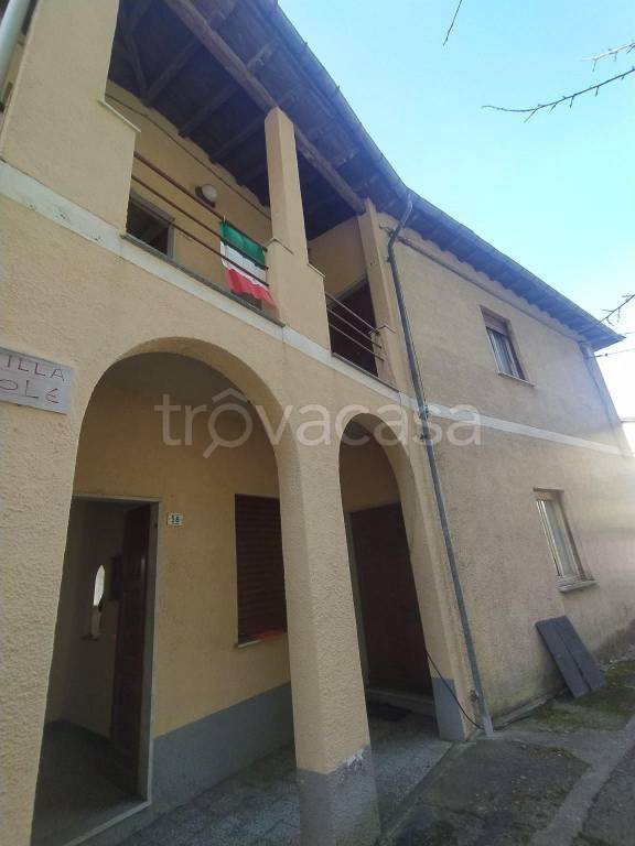 Casa Indipendente in vendita a Borzonasca frazione Temossi