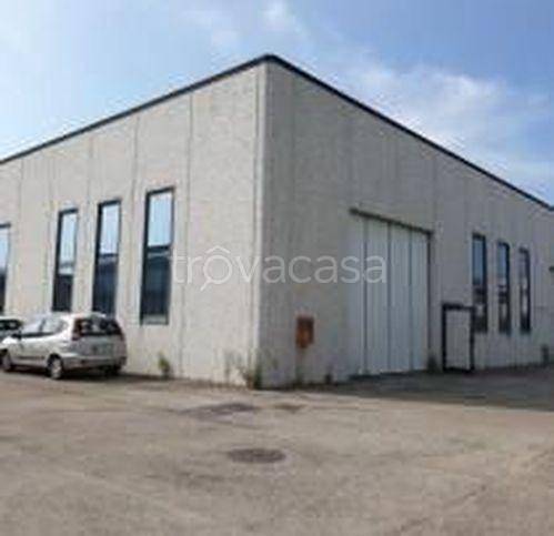 Capannone Industriale in affitto a Cavriago via Dell' Industria