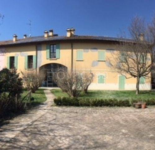 Villa in vendita a Quattro Castella