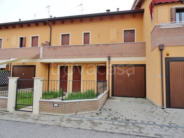 Villa a Schiera in vendita a Occhiobello via Francesco Pellegrini, 15/b