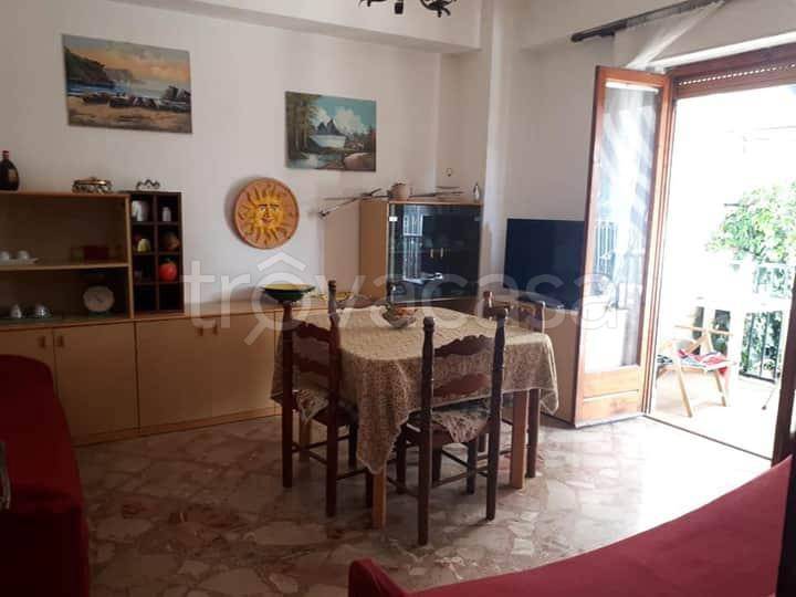 Appartamento in vendita a Capaci via Tazio Nuvolari, 22