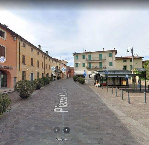 Appartamento in vendita a Volta Mantovana piazza Cavour