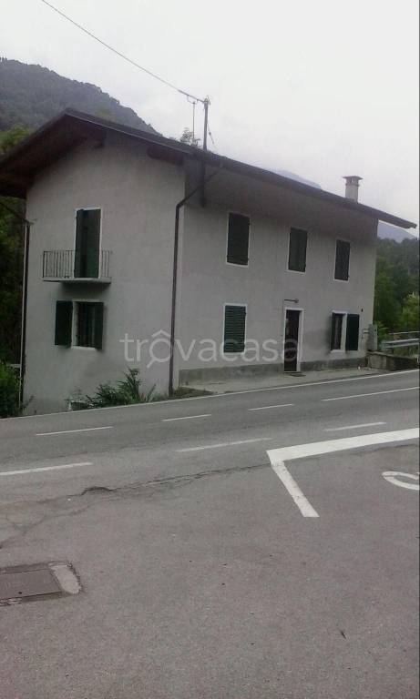 Villa in in vendita da privato a Frassino borgata a Valle, 1