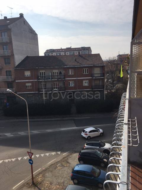 Appartamento in vendita a Moncalieri corso Trieste, 19