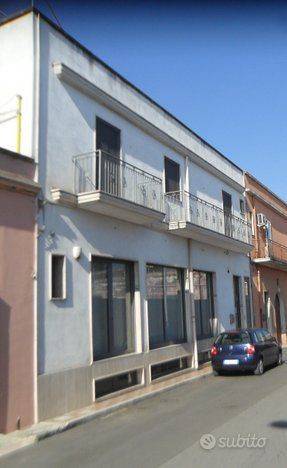 Appartamento in in vendita da privato a San Pietro Vernotico via Principe Amedeo, 1