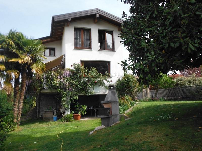 Villa in affitto a Taino via Isonzo