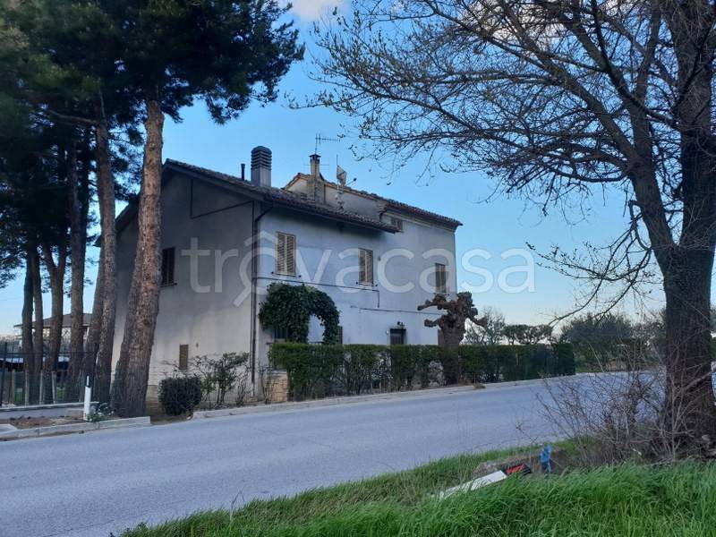 Casa Indipendente in vendita a Corridonia contrada Malerba, 61