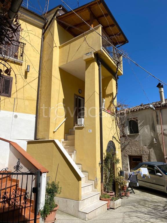 Casa Indipendente in in vendita da privato a Torre de' Passeri via San Vittorino