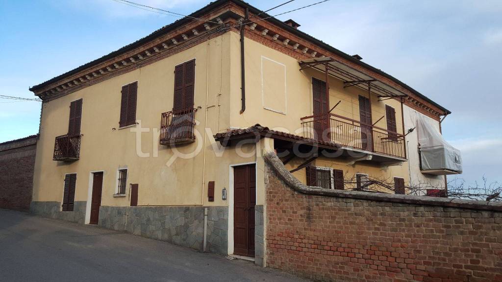 Casa Indipendente in in vendita da privato a Montemagno via Conte Calvi, 80