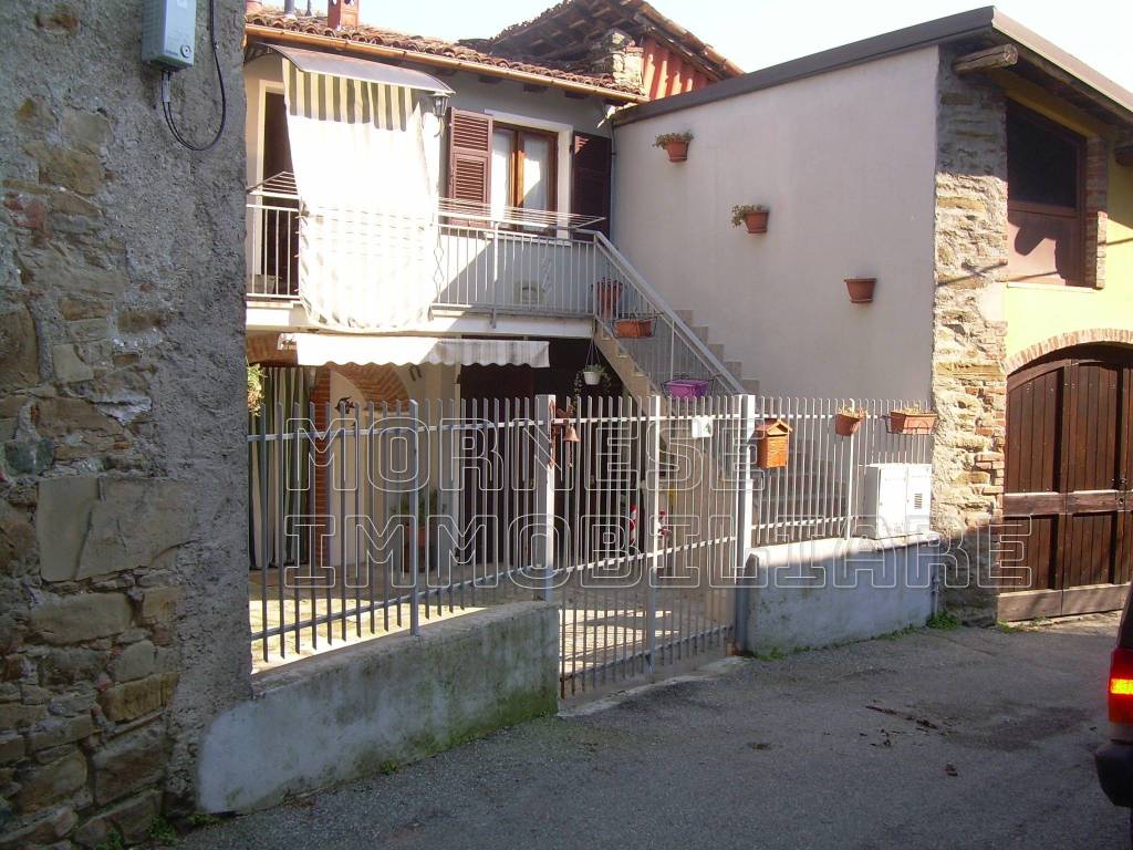Casa Indipendente in vendita a Mornese via Borgo Alto, 13