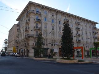 Ufficio in in affitto da privato a la spezia piazza giuseppe verdi